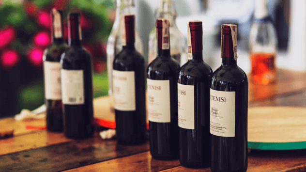 What is a Glossy Label Finish